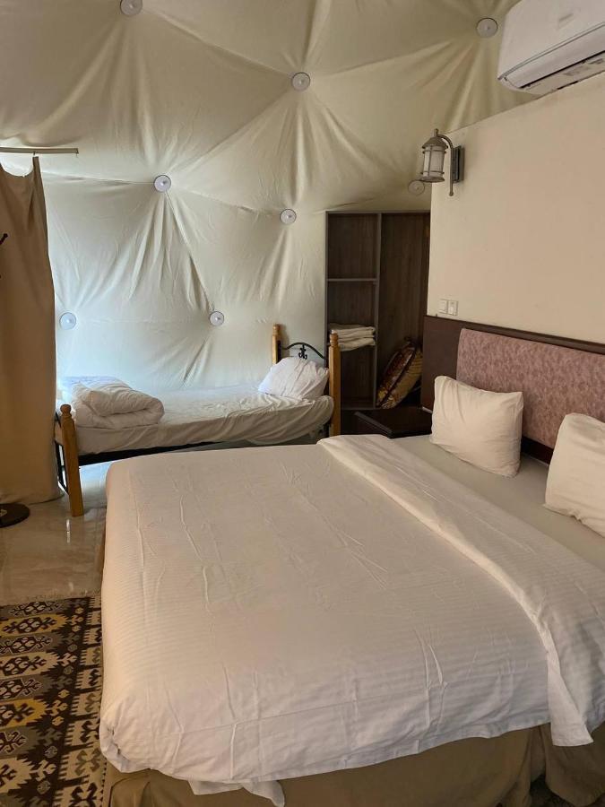 Omar Ali Luxury Camp Hotel Wadi Rum Exterior photo