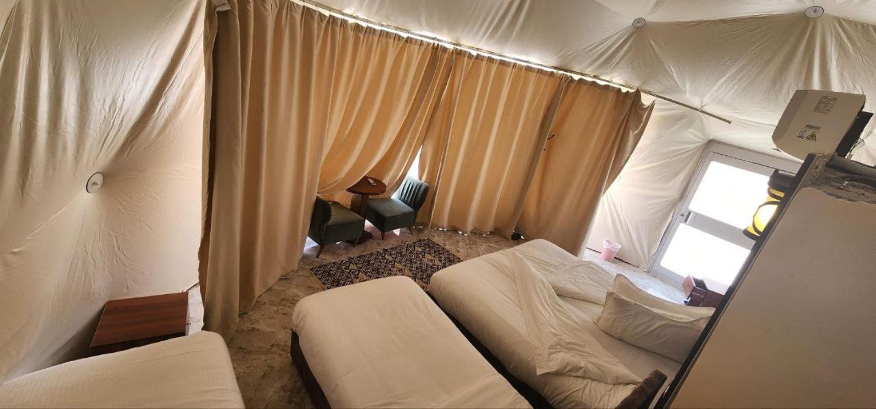 Omar Ali Luxury Camp Hotel Wadi Rum Exterior photo